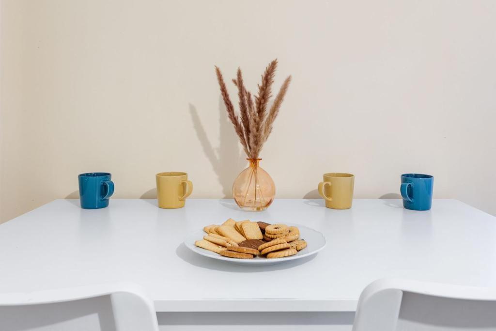 Isleworth Suites - Tw7 Zewnętrze zdjęcie