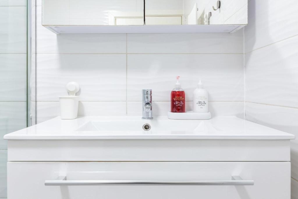 Isleworth Suites - Tw7 Zewnętrze zdjęcie